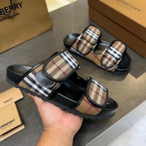 Balenciaga Shoe Style 2302357