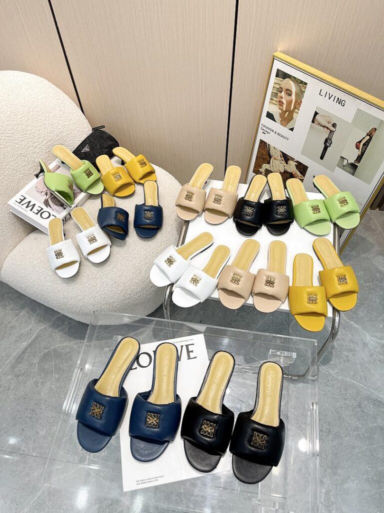 Loewe Shoe Style 1701124