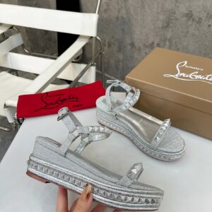 Christian Louboutin Shoe Style 2703524