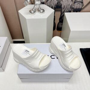 Givenchy Shoe Style 2101150