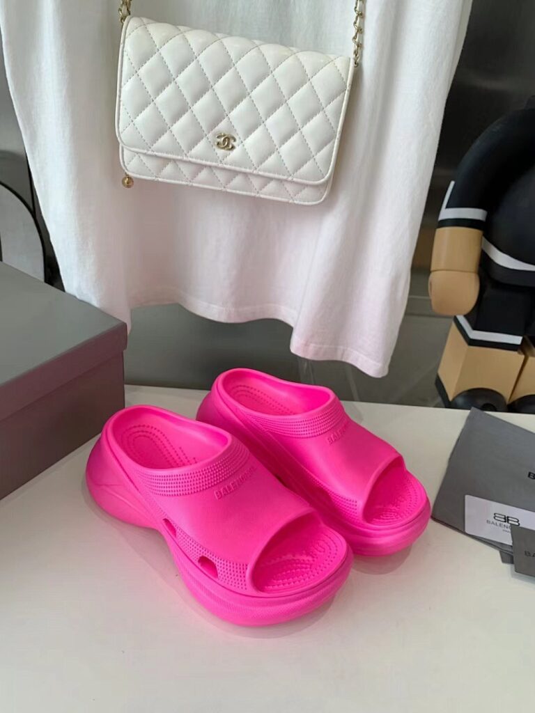 Balenciaga Shoe Style 2103618