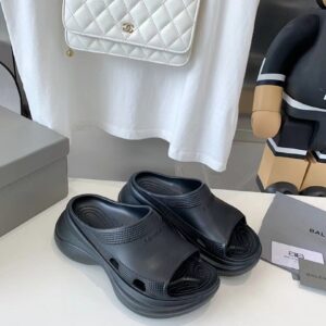 Balenciaga Shoe Style 2103618