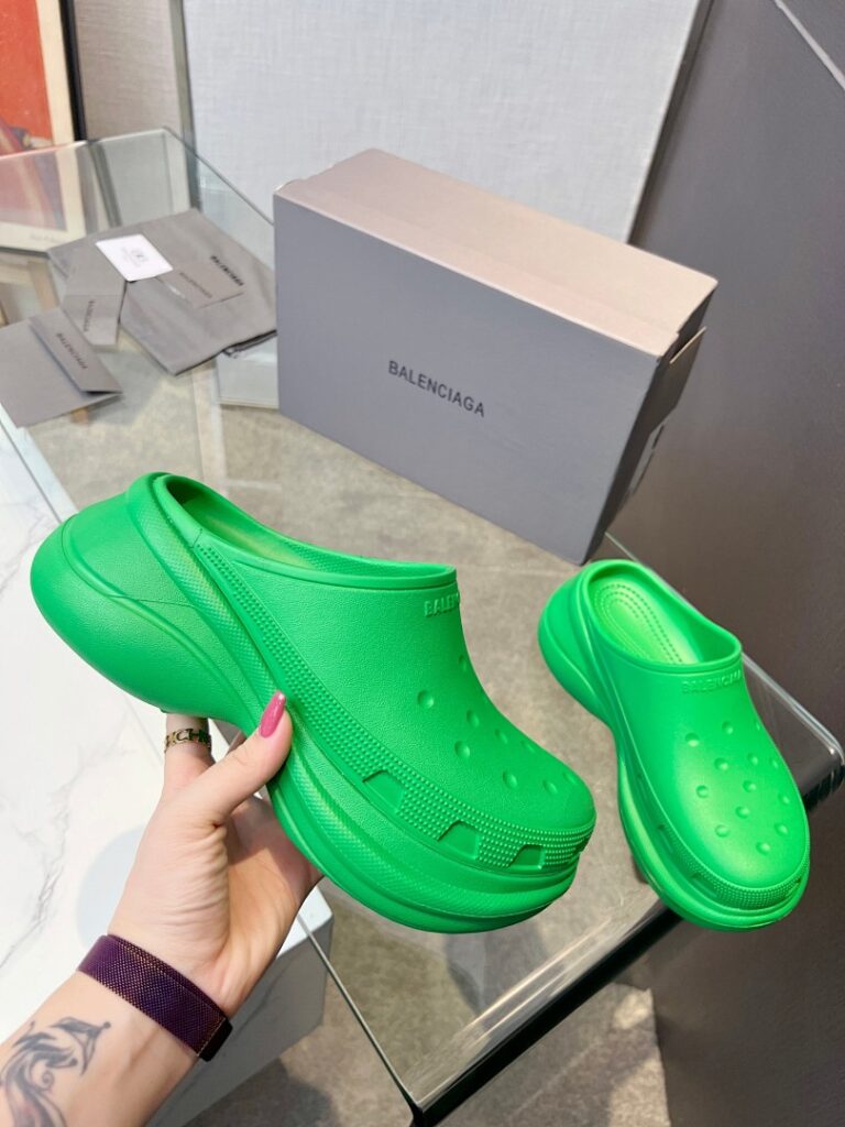 Balenciaga Shoe Style 2103618