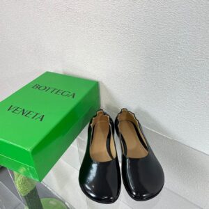 Bottega Veneta Shoe Style 2703831