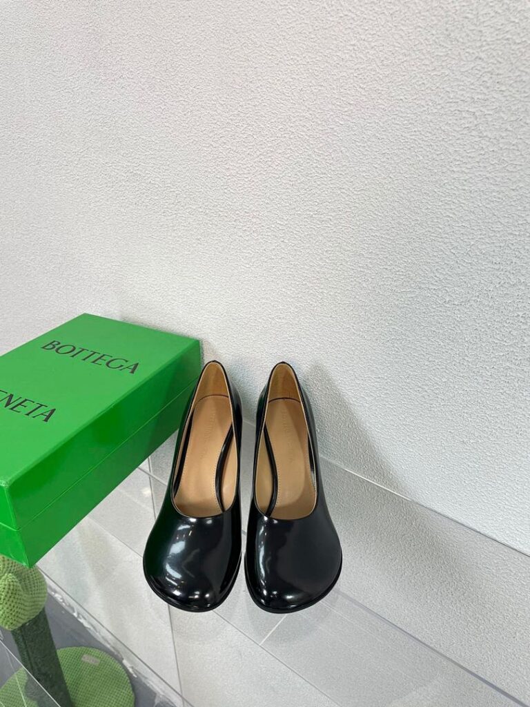 Bottega Veneta Shoe Style 2903831