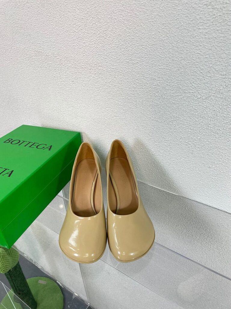 Bottega Veneta Shoe Style 2903831