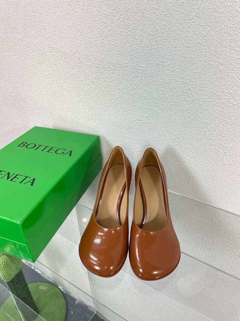 Bottega Veneta Shoe Style 2903831