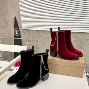 Christian Louboutin Shoe Style 2803913