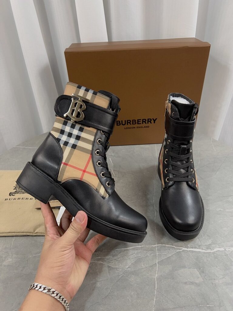 Balenciaga Shoe Style 3503919