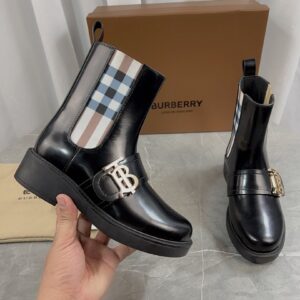 Balenciaga Shoe Style 3503919