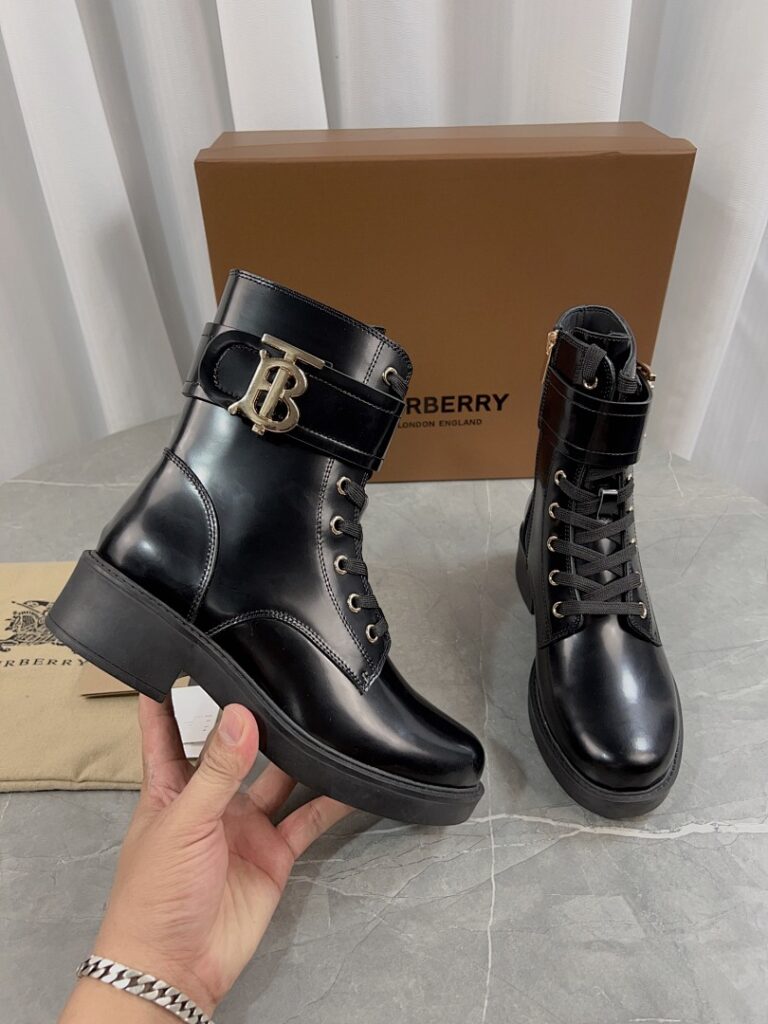 Balenciaga Shoe Style 3503919