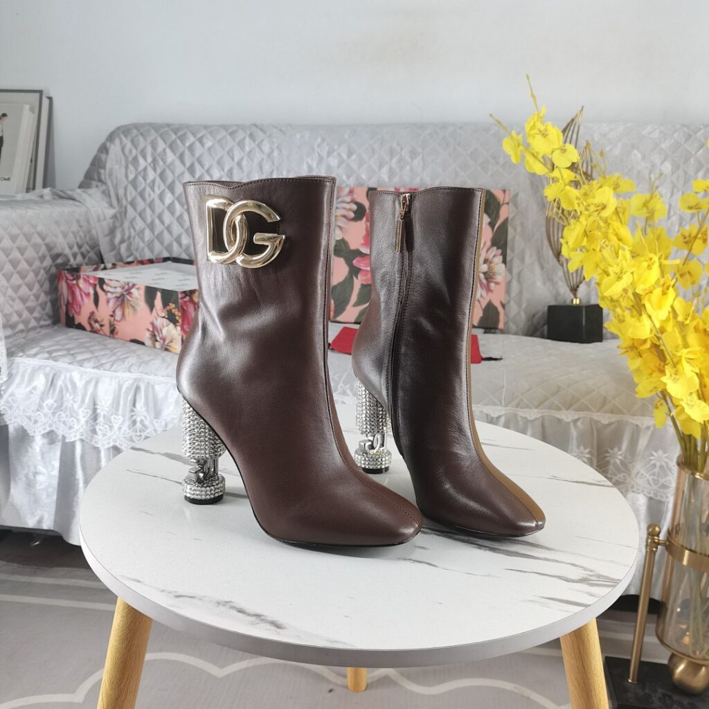 Dolce & Gabbana Shoe Style 4903113