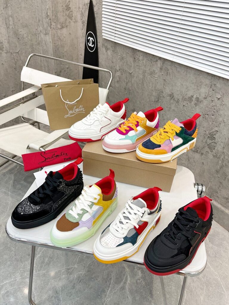 Christian Louboutin Shoe Style 3903126