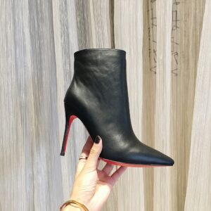 Christian Louboutin Shoe Style 3001133