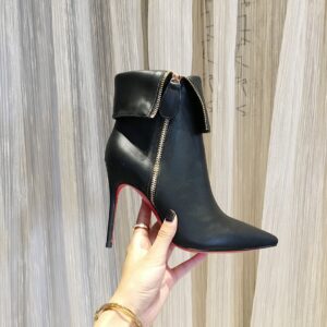 Christian Louboutin Shoe Style 3201133