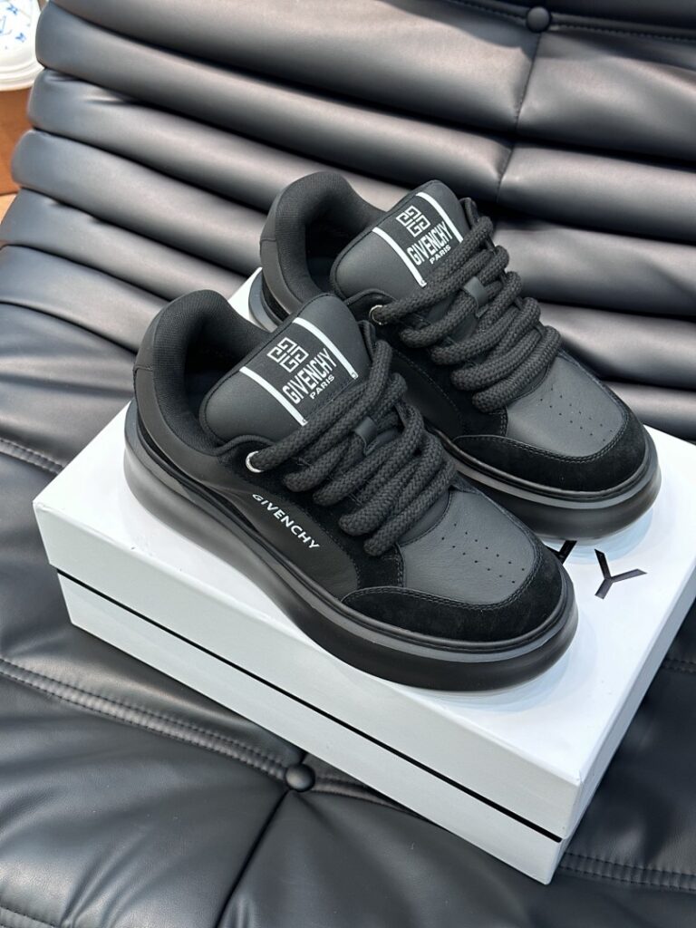 Givenchy Shoe Style 2701126