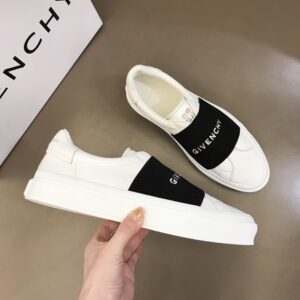 Givenchy Shoe Style 2301126