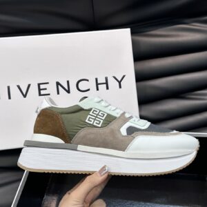 Givenchy Shoe Style 2901126