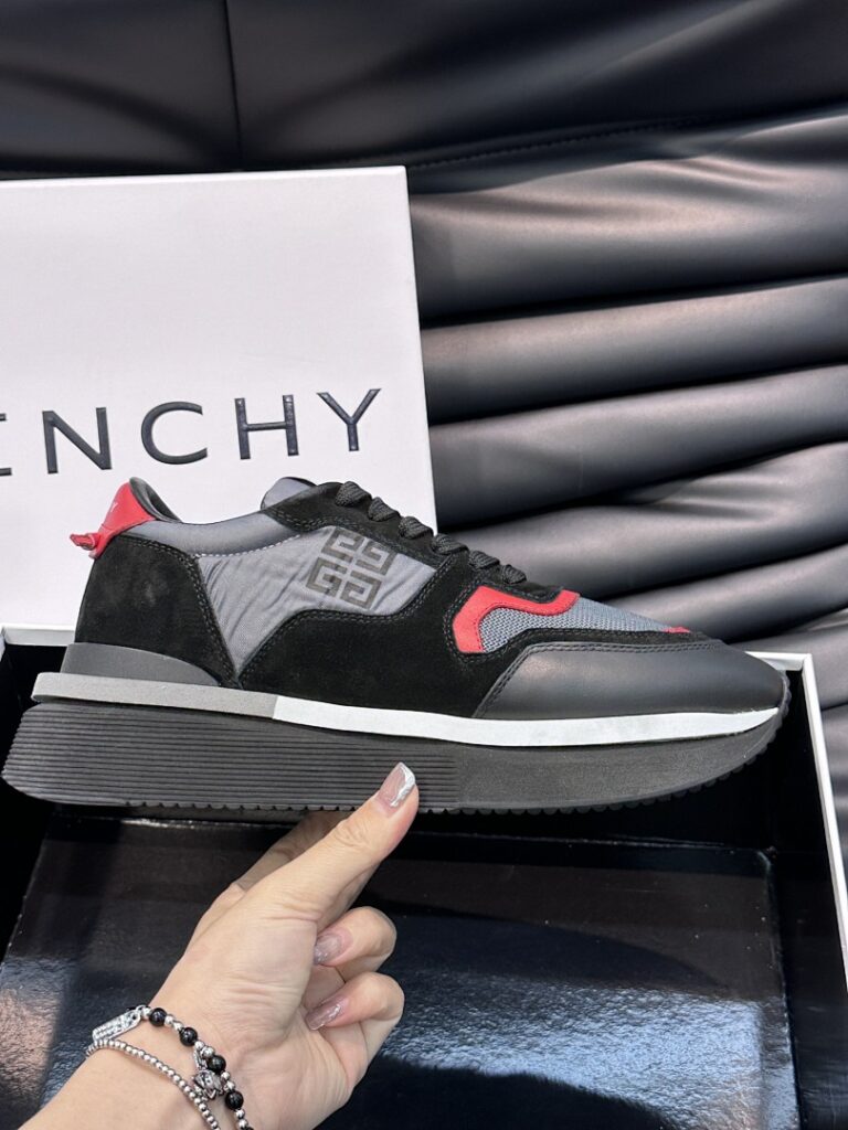 Givenchy Shoe Style 2901126