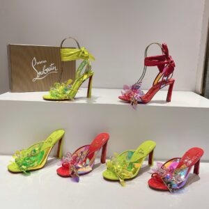 Christian Louboutin Shoe Style 3101135