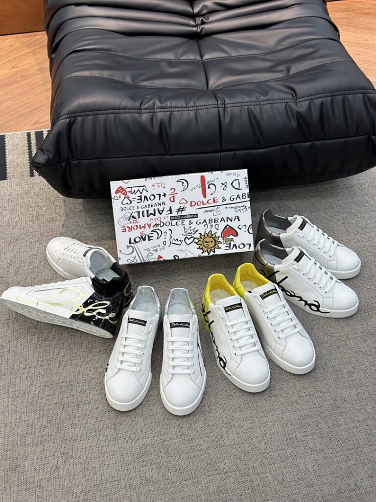 Dolce & Gabbana Shoe Style 2511126