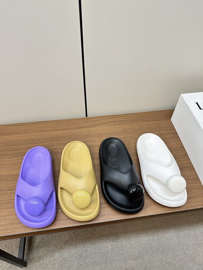 Loewe Shoe Style 1801148