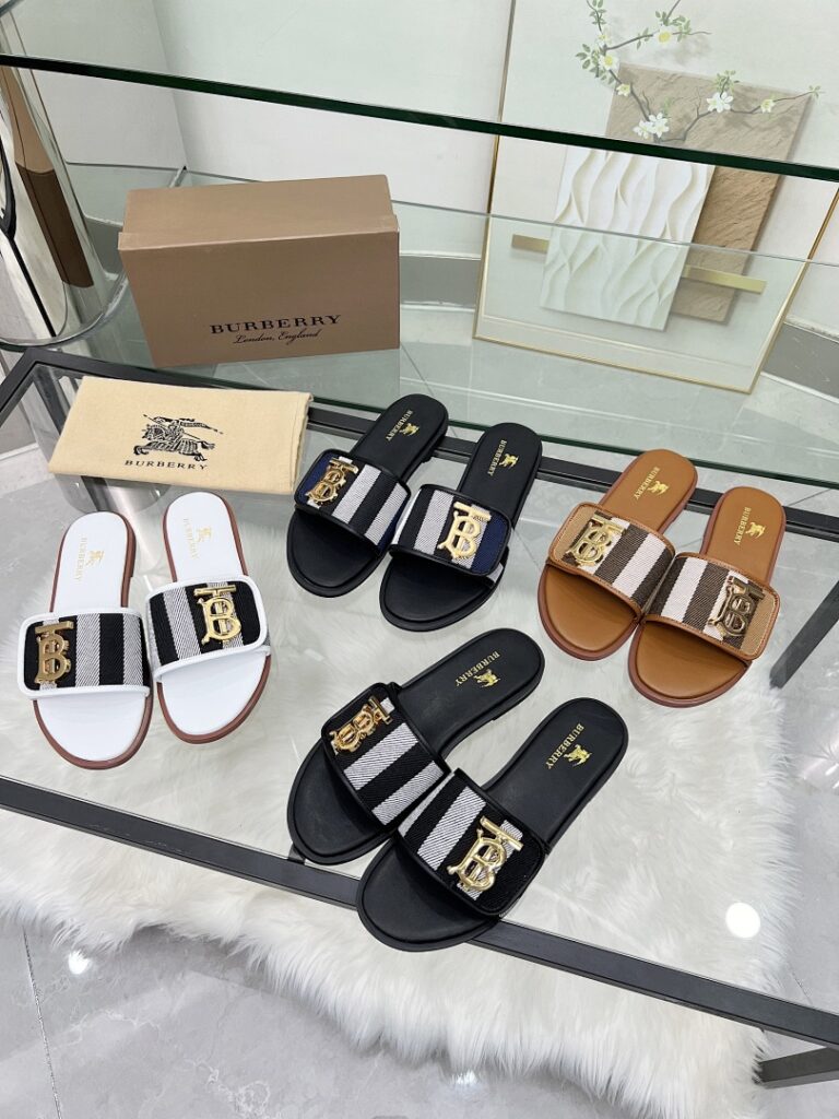 Balenciaga Shoe Style 2101117