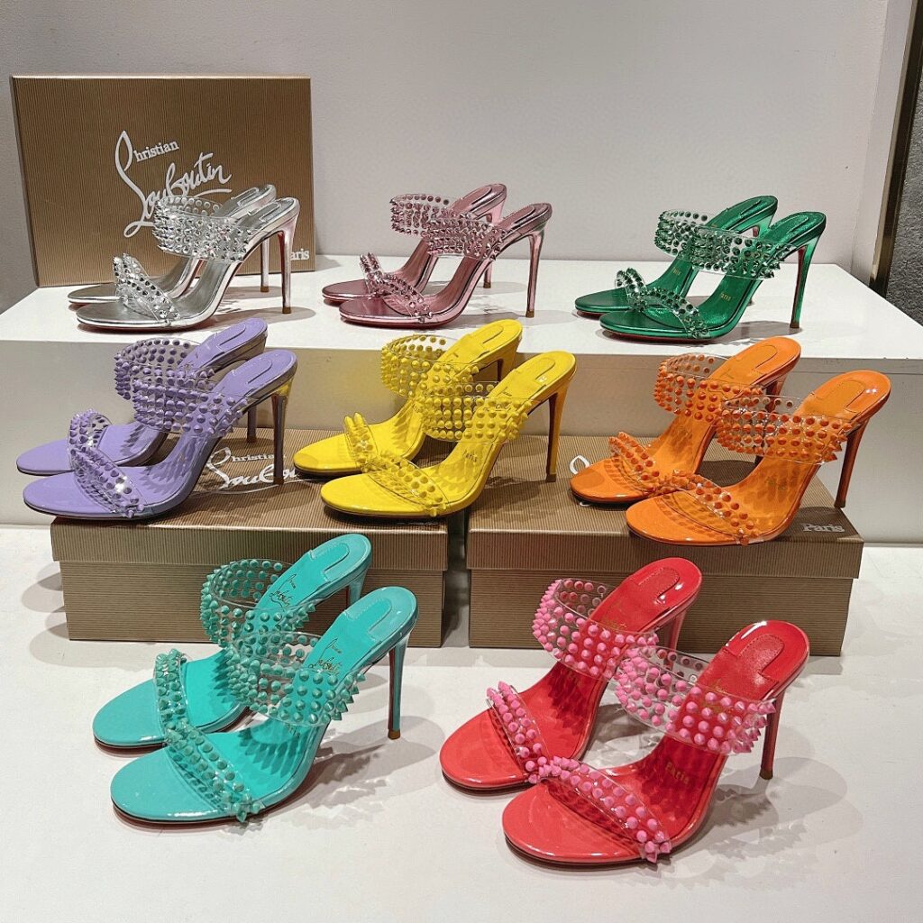 Christian Louboutin Shoe Style 3101135