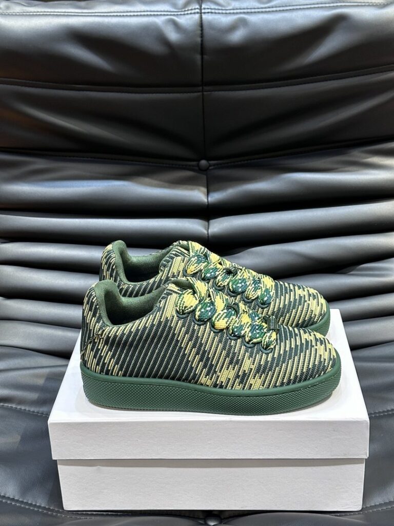 Balenciaga Shoe Style 2301126