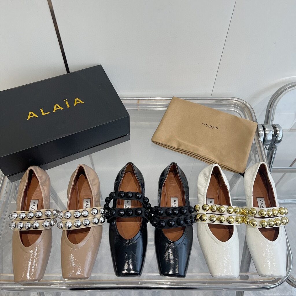 Alaia Shoe Style 3002465
