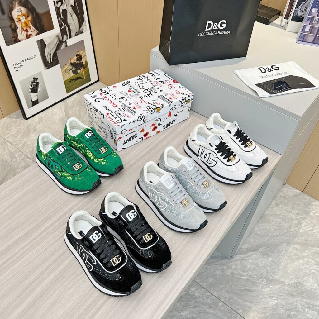 Dolce & Gabbana Shoe Style 2901150