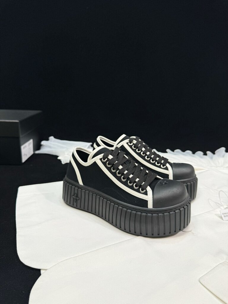 Shoe Style 2511150