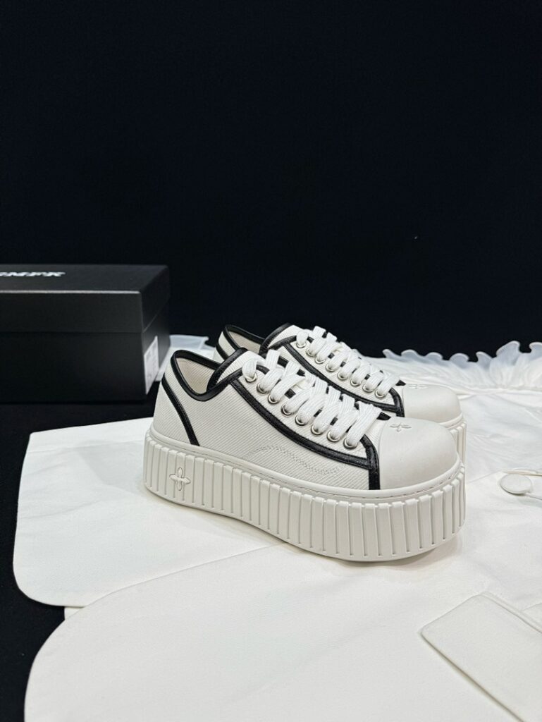 Shoe Style 2511150
