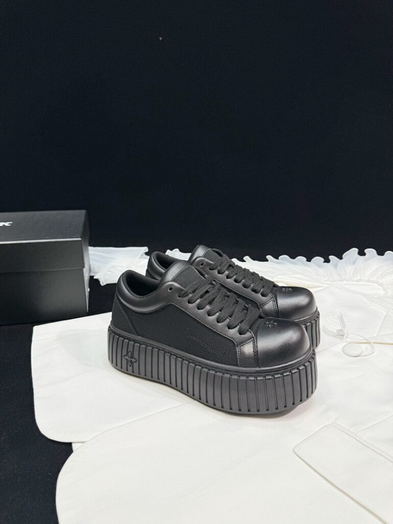 Shoe Style 2511150