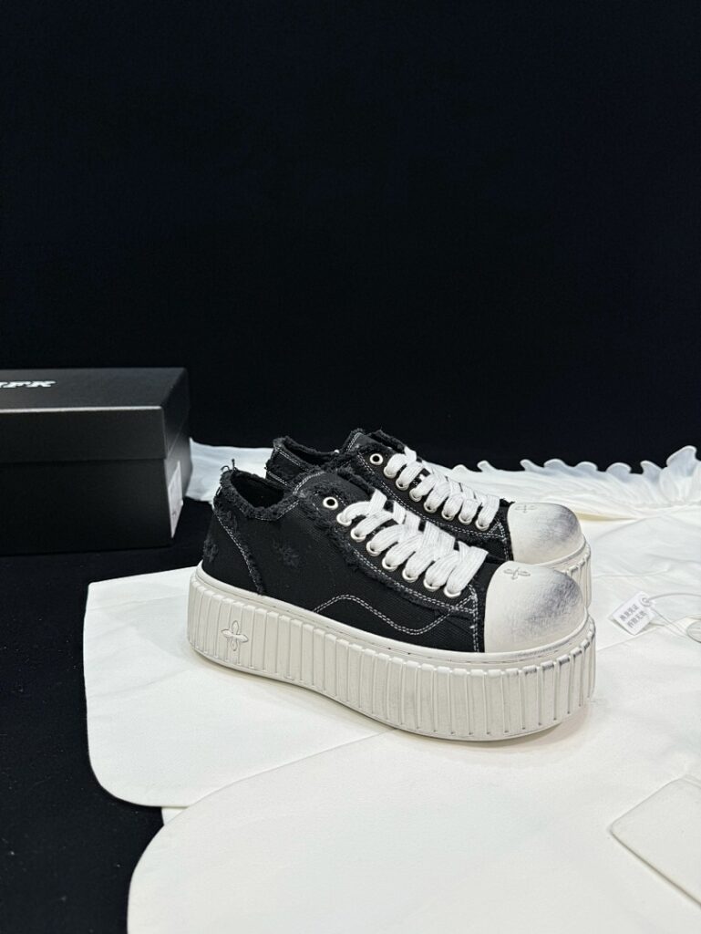 Shoe Style 2511150