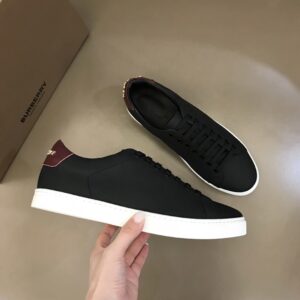 Balenciaga Shoe Style 2301126