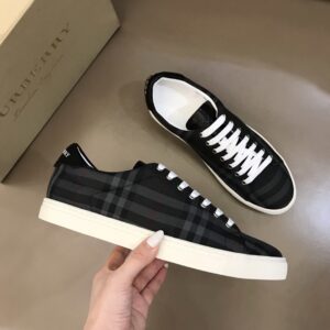 Balenciaga Shoe Style 2201126