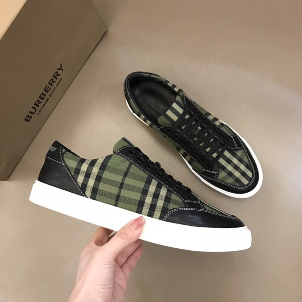 Balenciaga Shoe Style 2301126