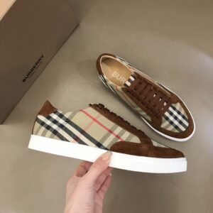 Balenciaga Shoe Style 2201126