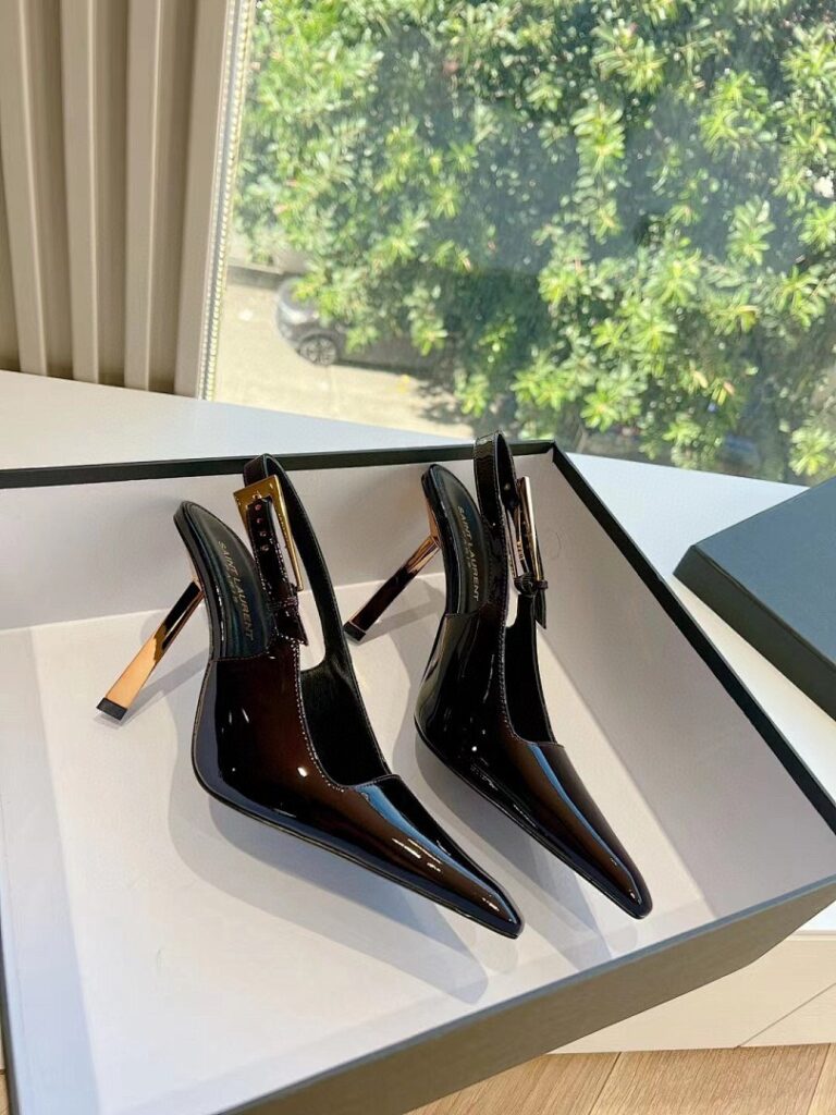 Saint Laurent Shoe Style 3201142