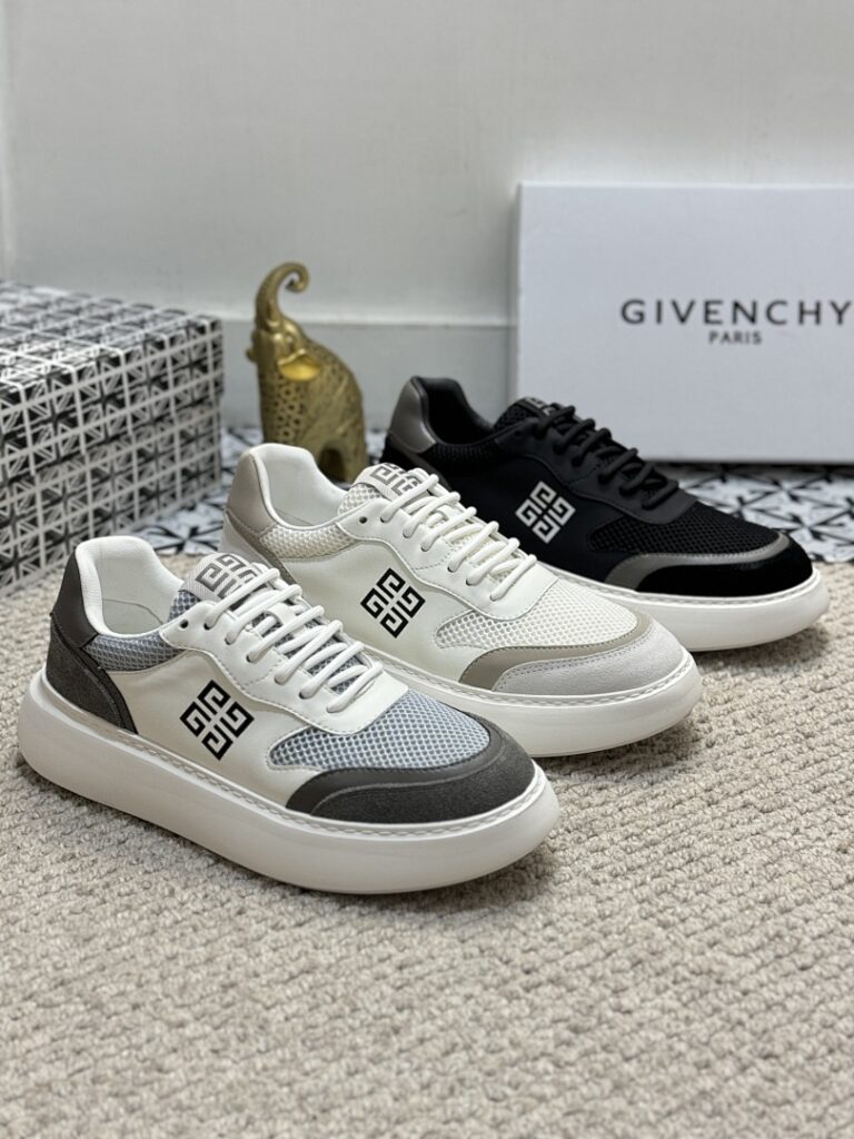 Givenchy Shoe Style 2511127