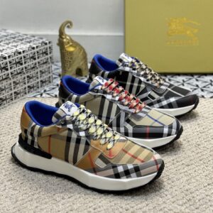 Balenciaga Shoe Style 2401127