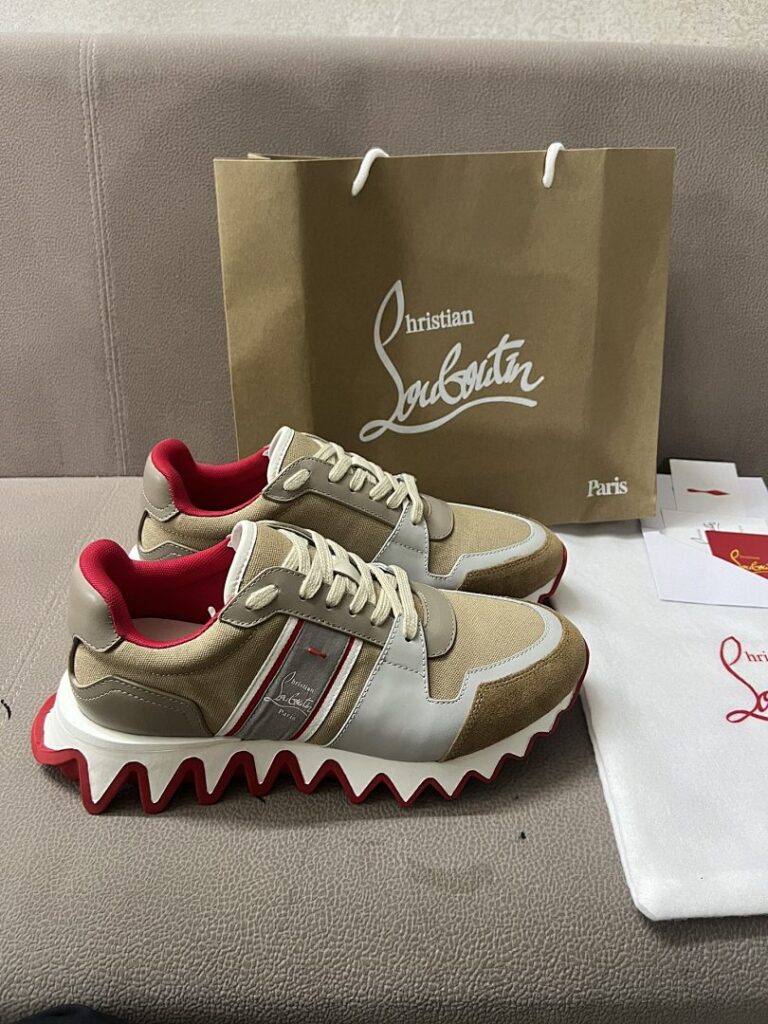Christian Louboutin Shoe Style 3802482