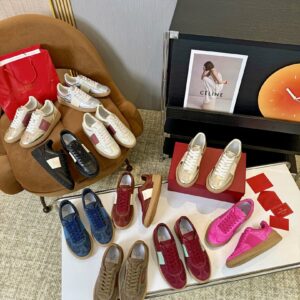 Valentino Shoe Style 3101170