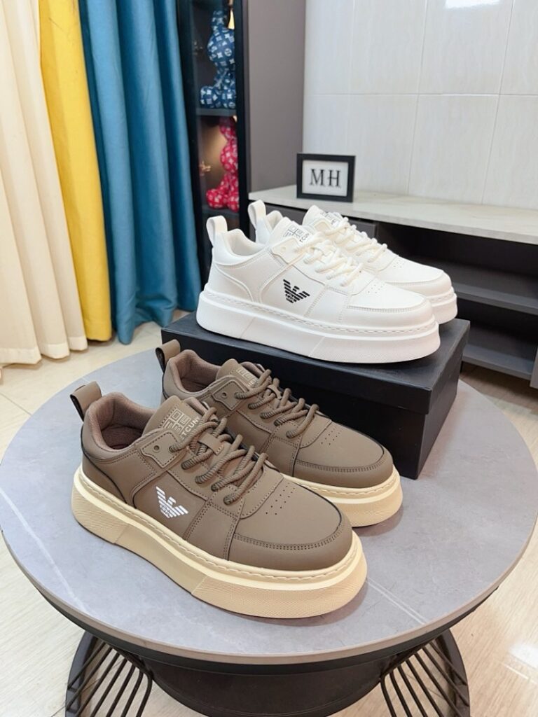 Shoe Style 2401155