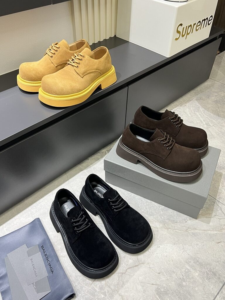 Balenciaga Shoe Style 2701126