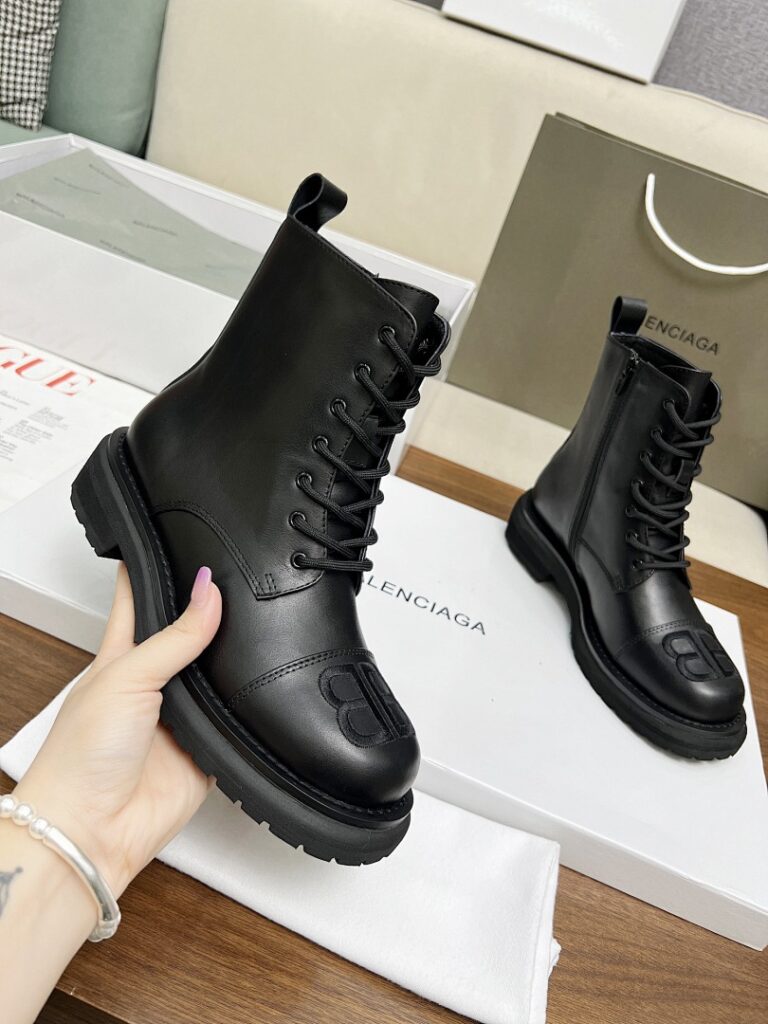 Balenciaga Shoe Style 3301178