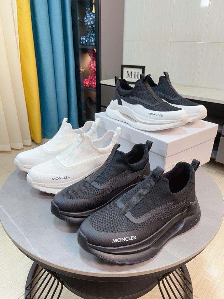 Moncler Shoe Style 2601155