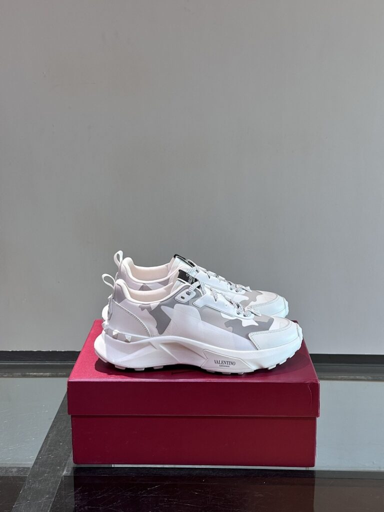 Valentino Shoe Style 2901126