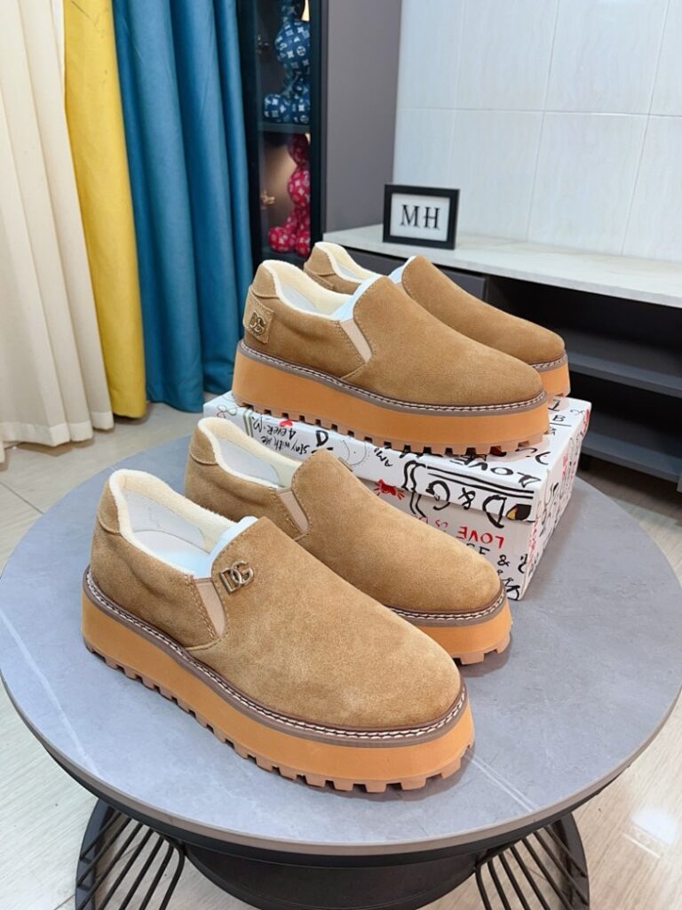 Dolce & Gabbana Shoe Style 2491155